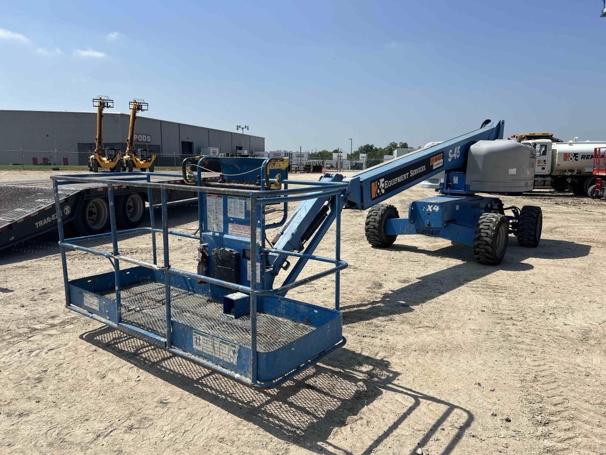 2017 Genie S-45-2