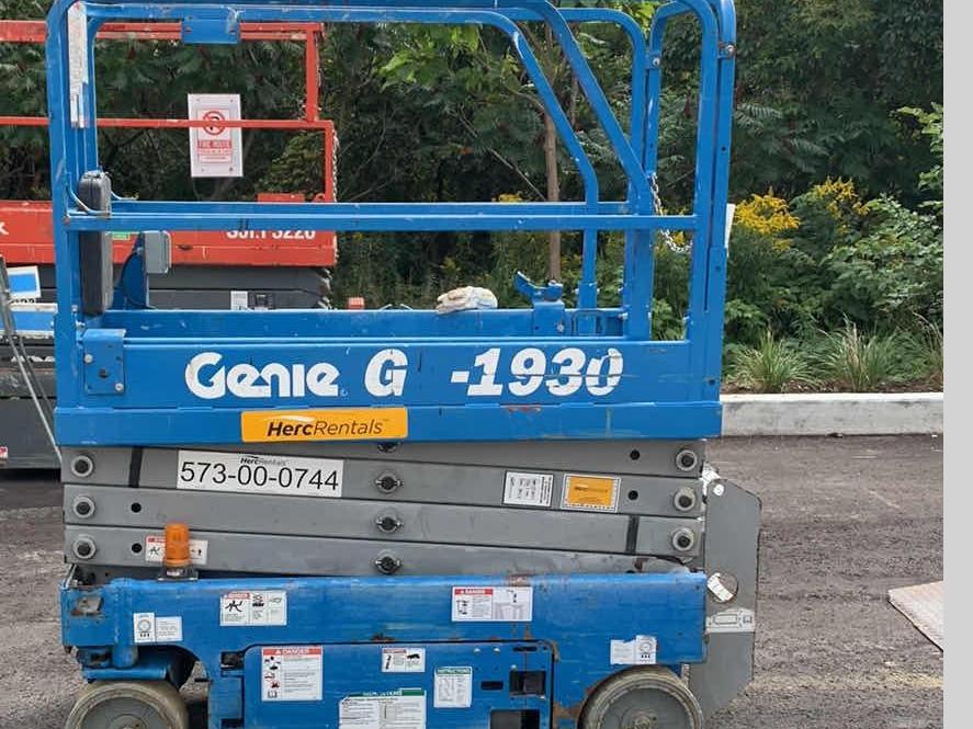 2016 Genie GS-1930