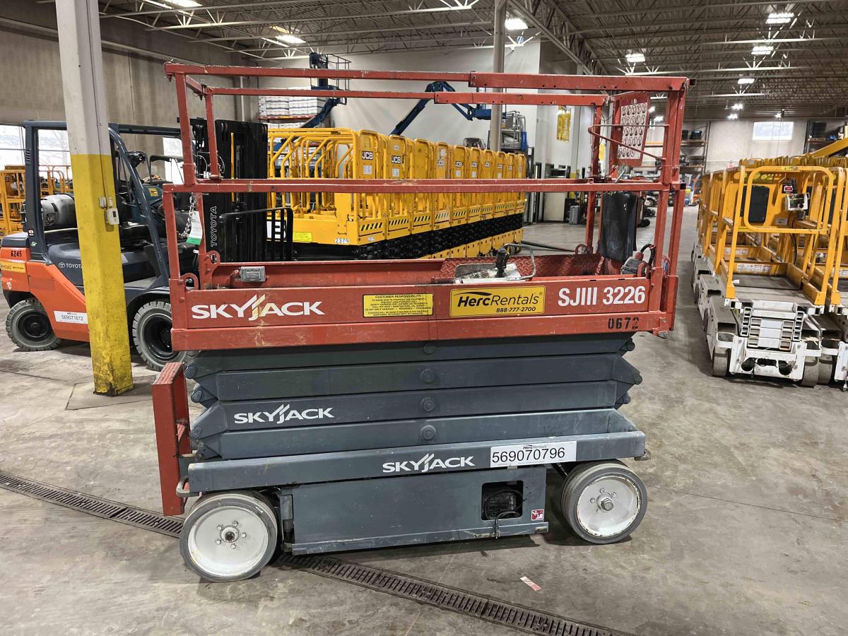2014 Skyjack SJ3226