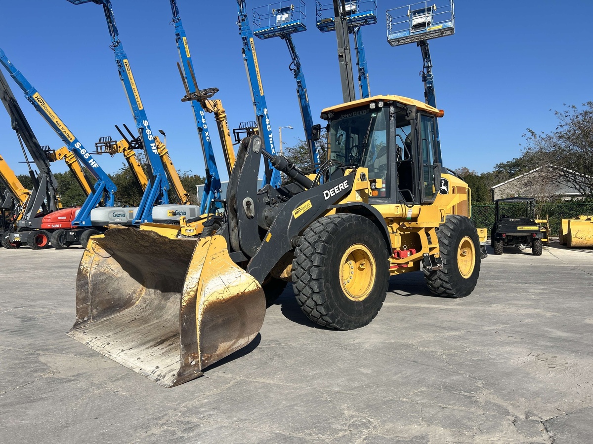 2021 John Deere 524 P-1