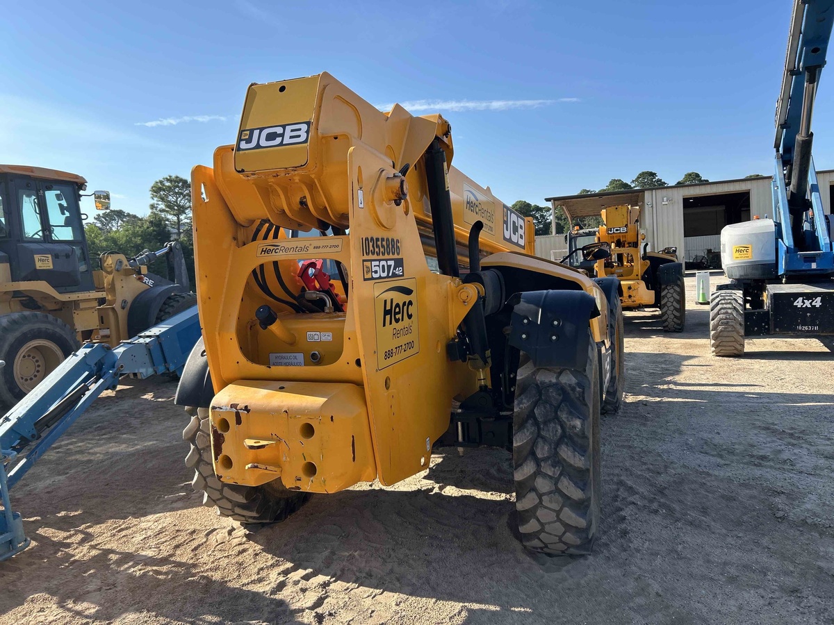 2022 JCB 507-42-4