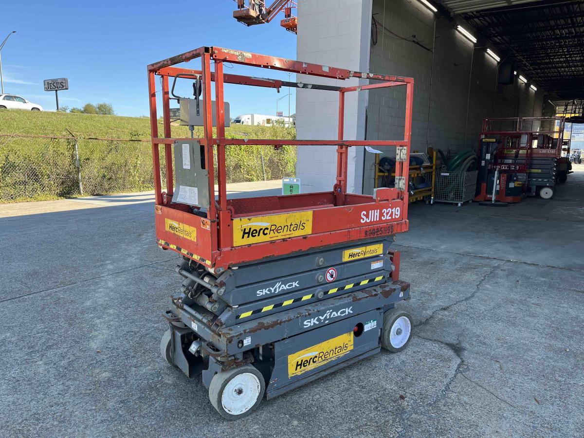2019 Skyjack SJ3219