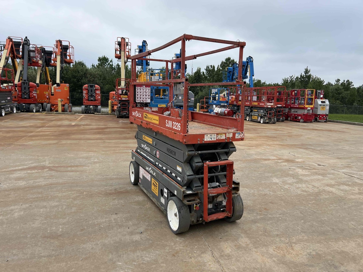 2018 Skyjack SJ3226-8
