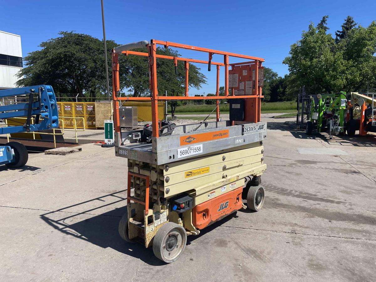 2006 JLG 2630ES