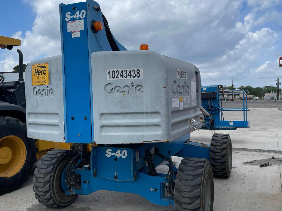 2017 Genie S-40-4