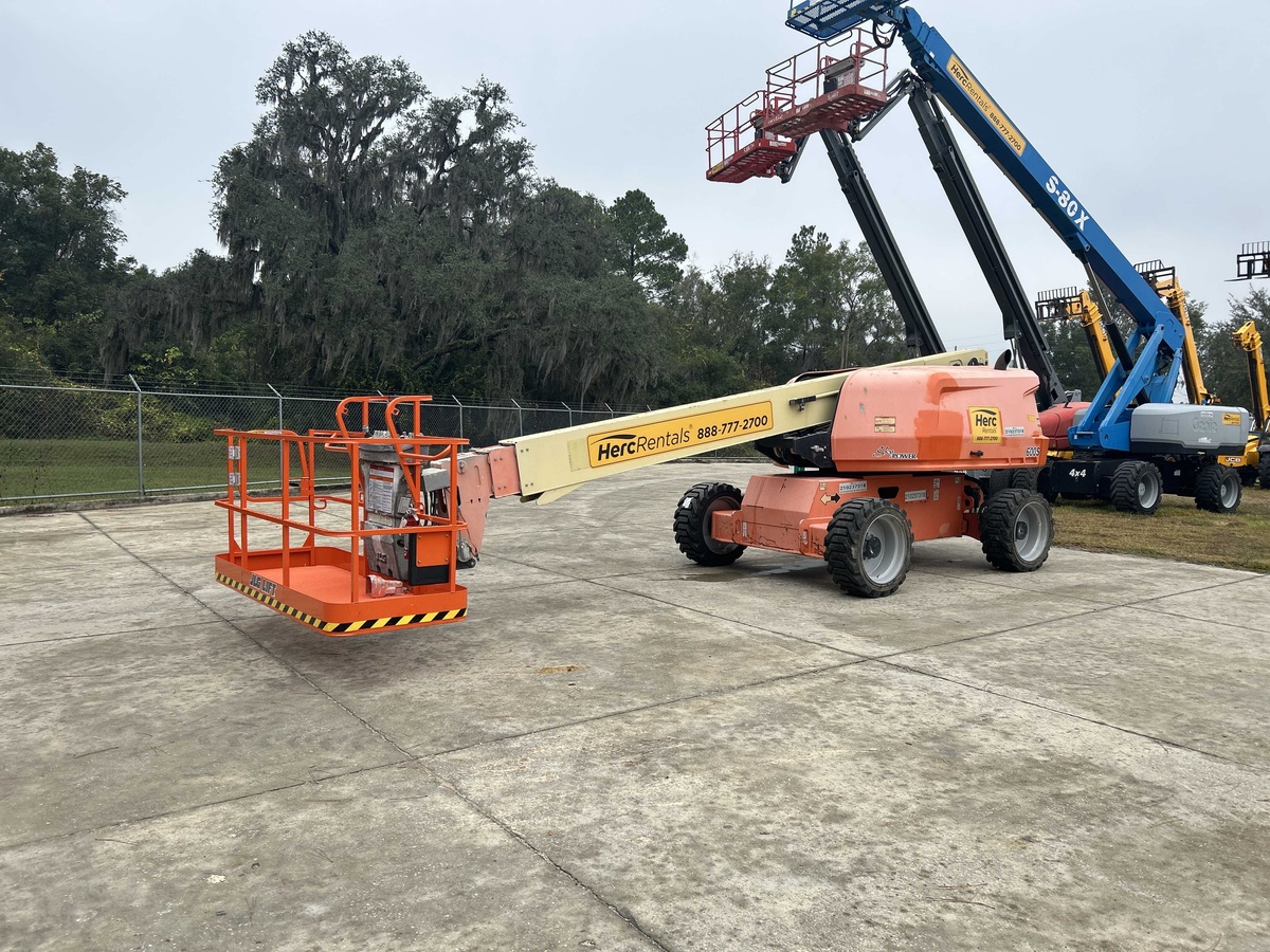 2018 JLG 600S-6