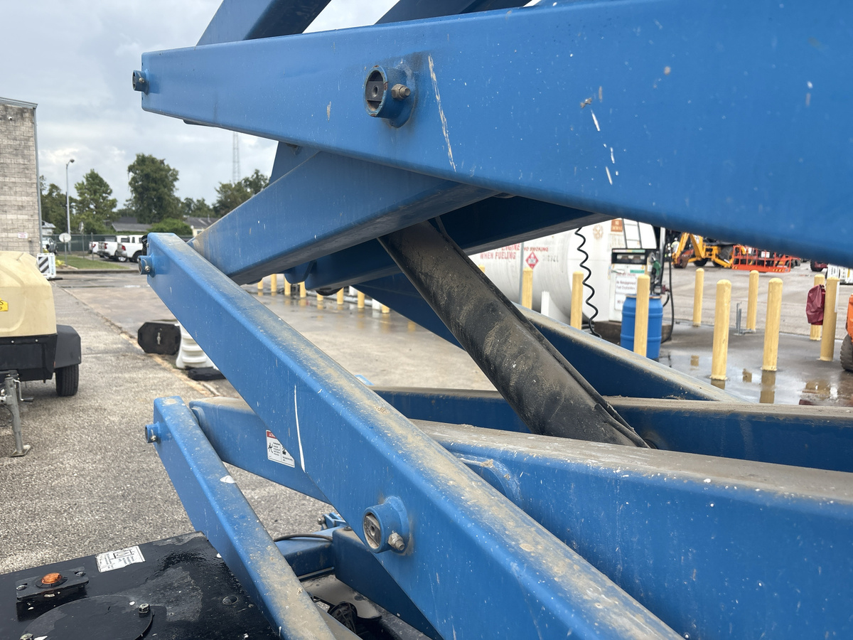 2019 Genie GS-4069 RT-10