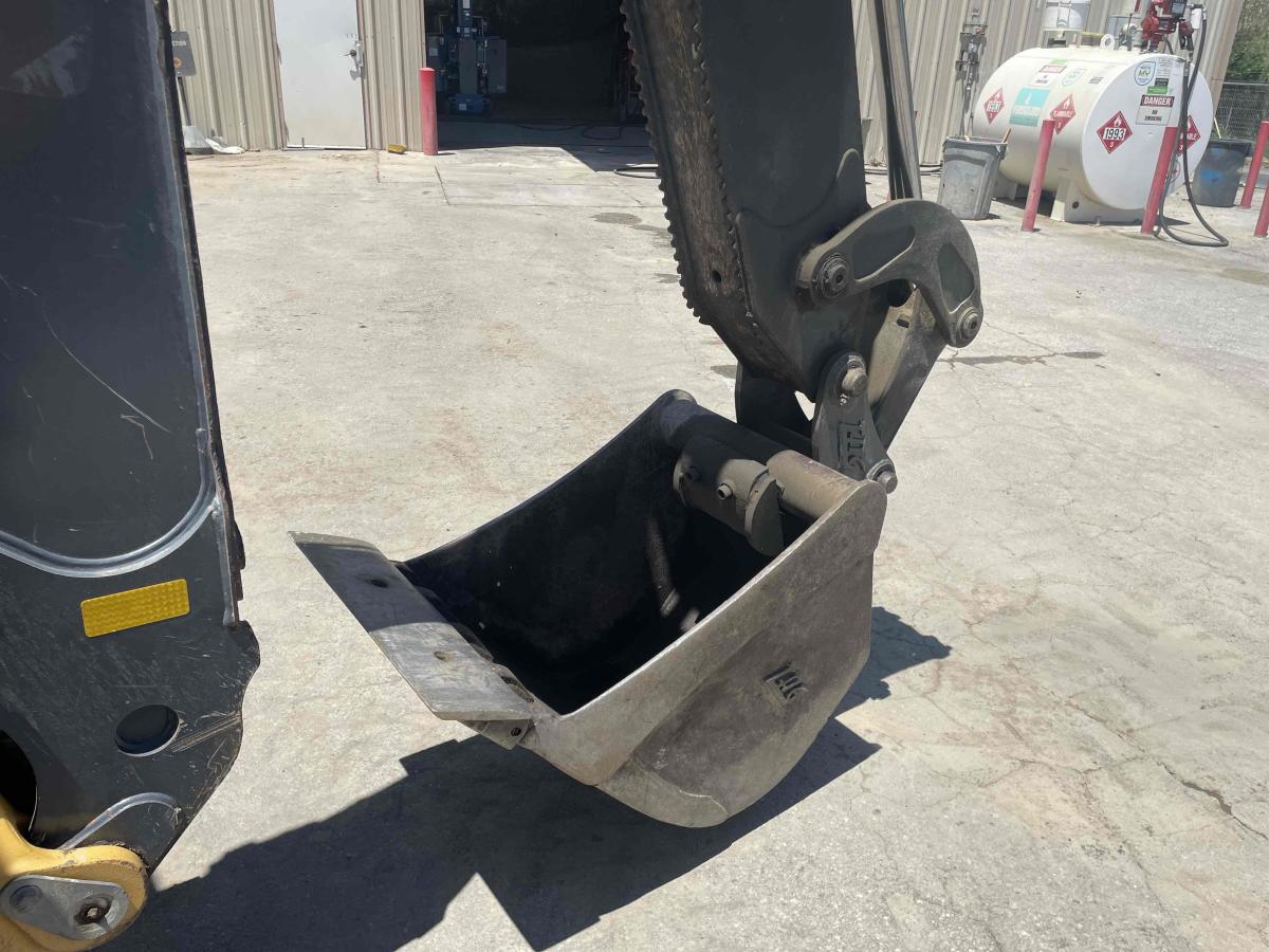 2019 John Deere 310SL