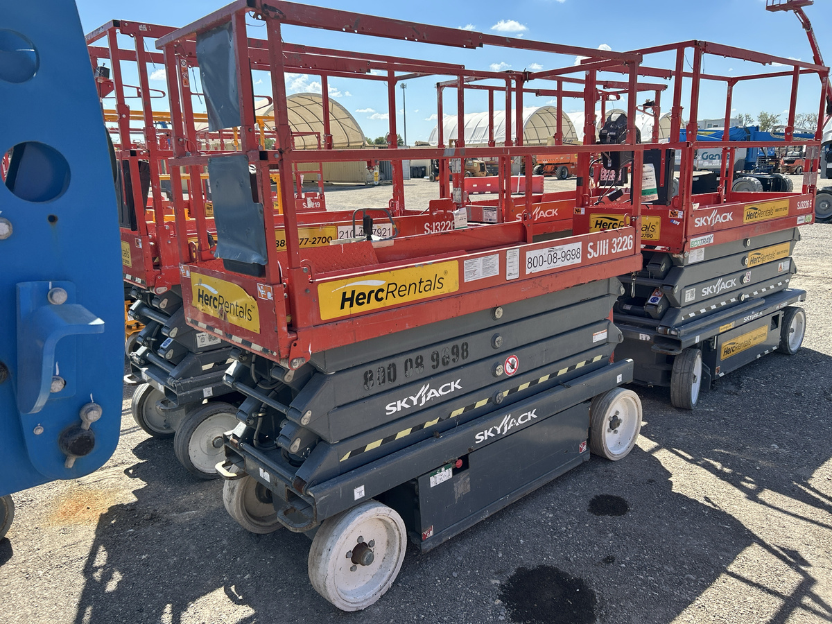 2015 Skyjack SJ3226-4