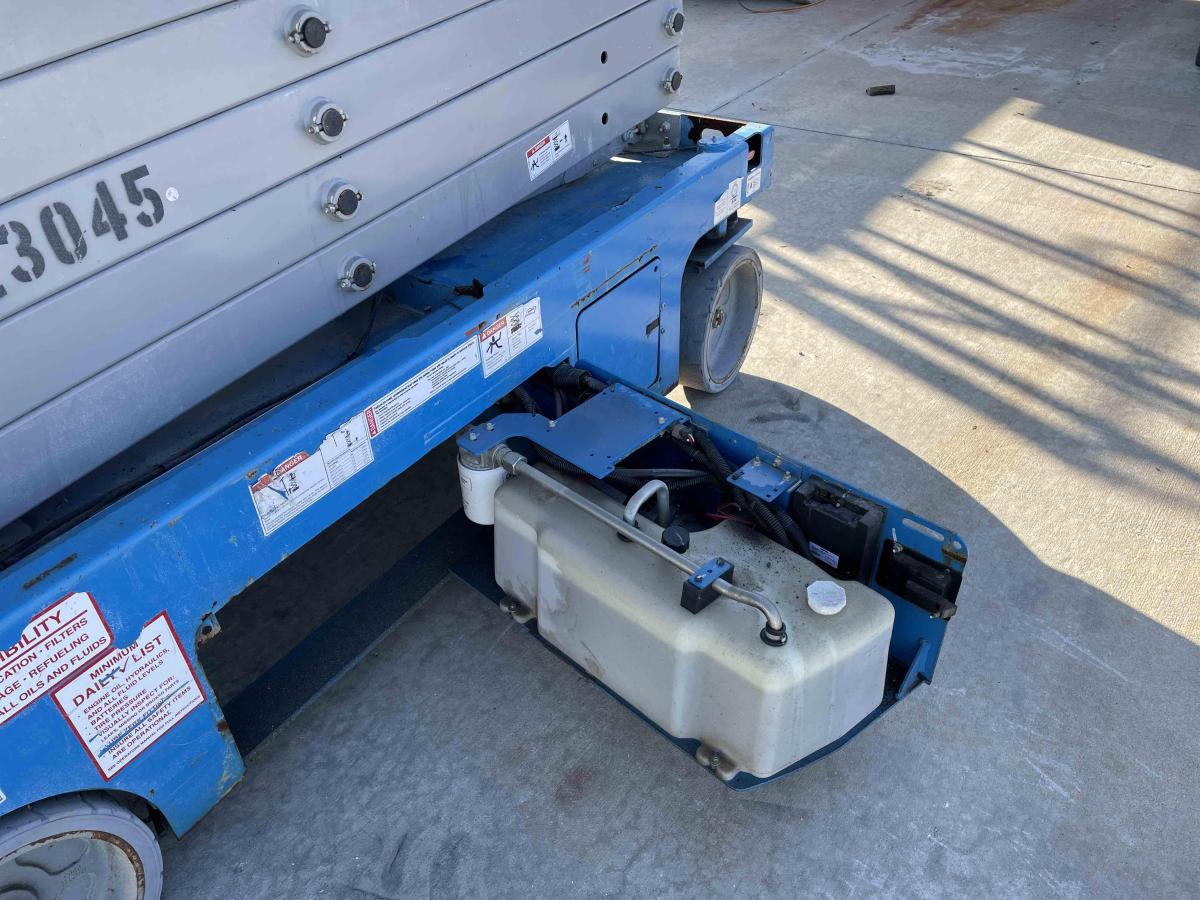 2017 Genie GS-4047-6