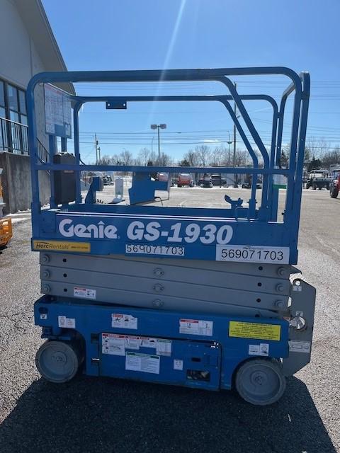 2017 Genie GS-1930