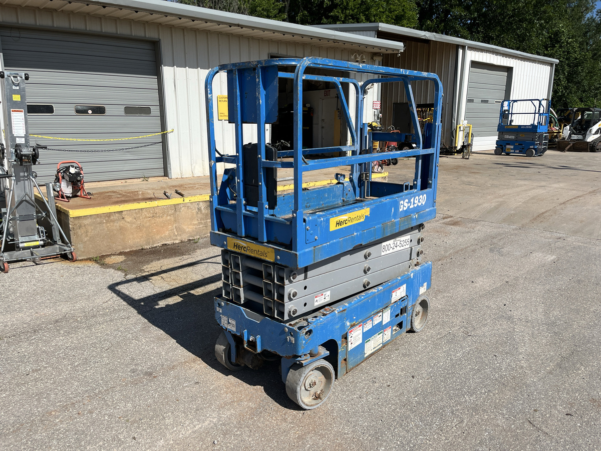 2019 Genie GS-1930