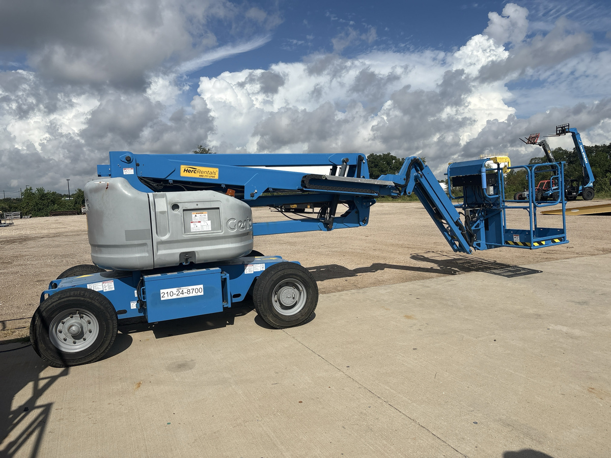 2018 Genie Z-45/25-2