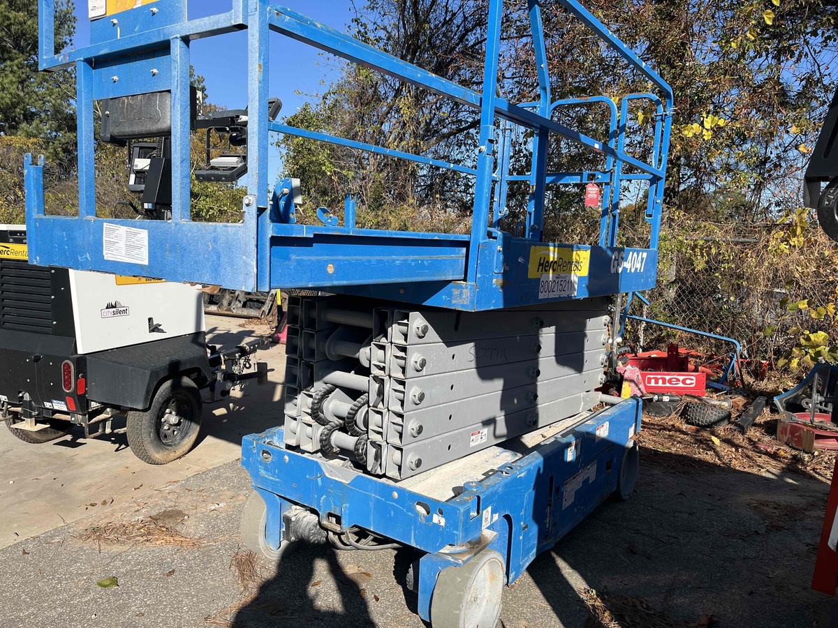 2018 Genie GS-4047-3