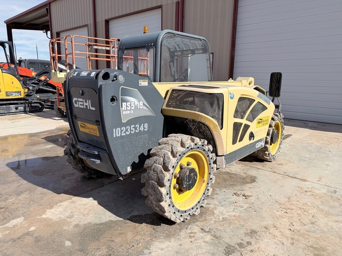 2018 Gehl RS5-19-3