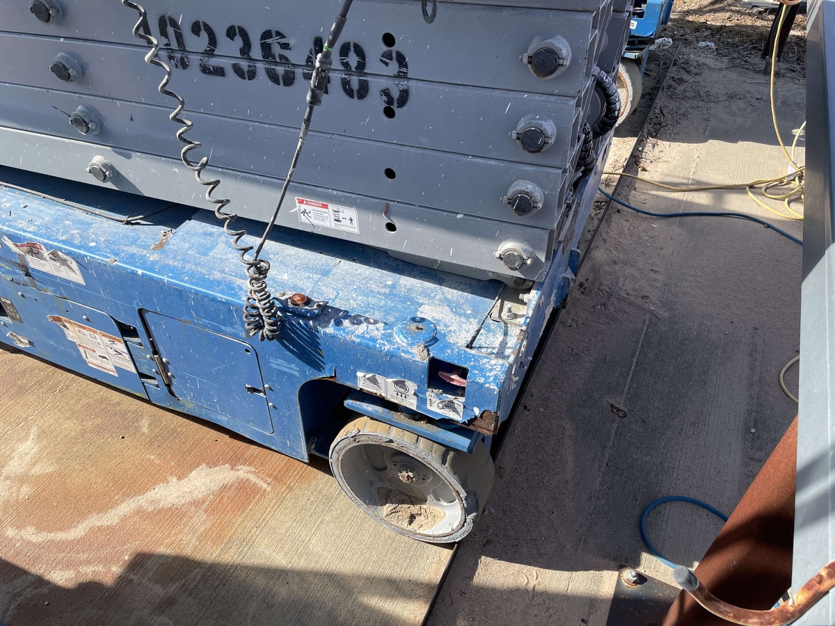 2018 Genie GS-4047