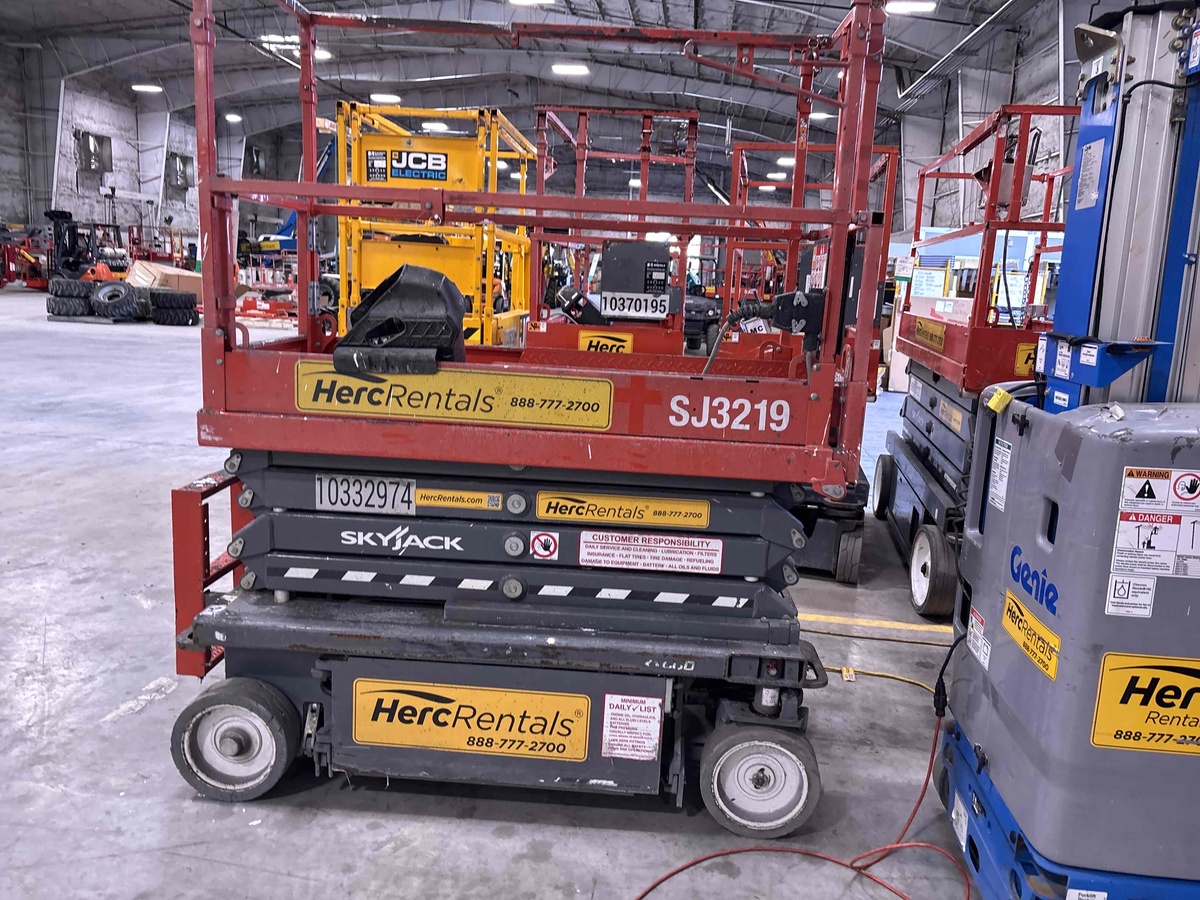 2021 Skyjack SJ3219-3