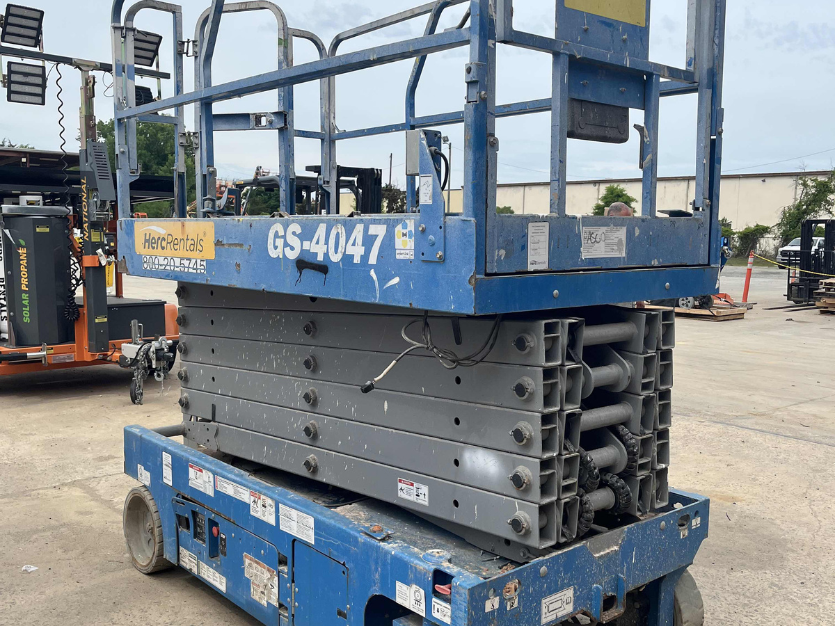 2018 Genie GS-4047-3