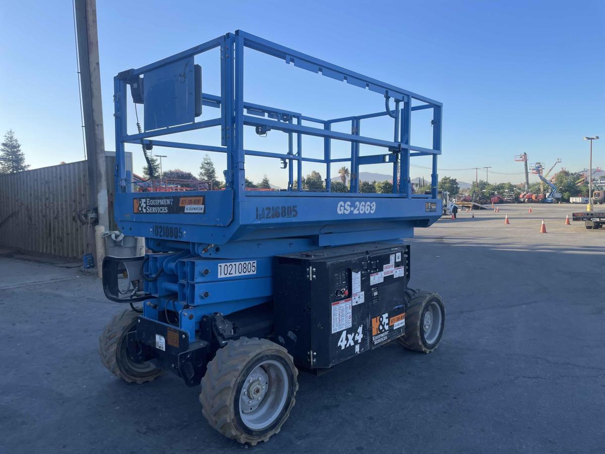 2017 Genie GS-2669 RT