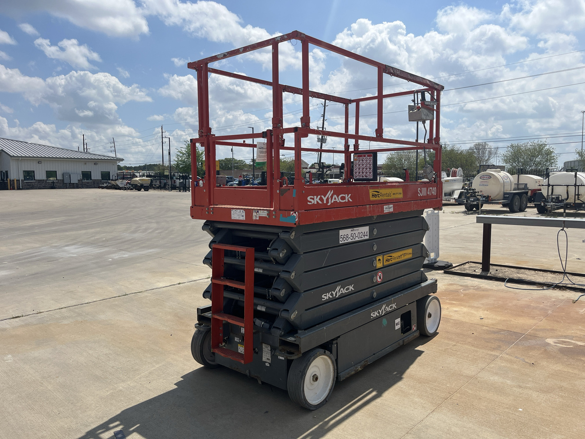 2018 Skyjack SJ4740-7