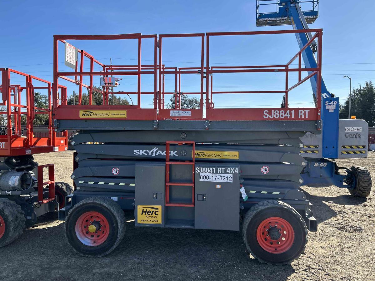 2017 Skyjack SJ8841 RT