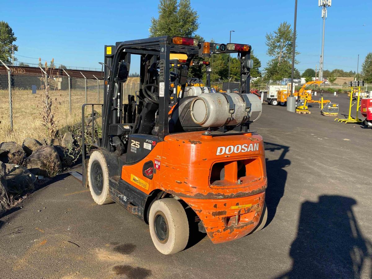 2017 Doosan G25P-5