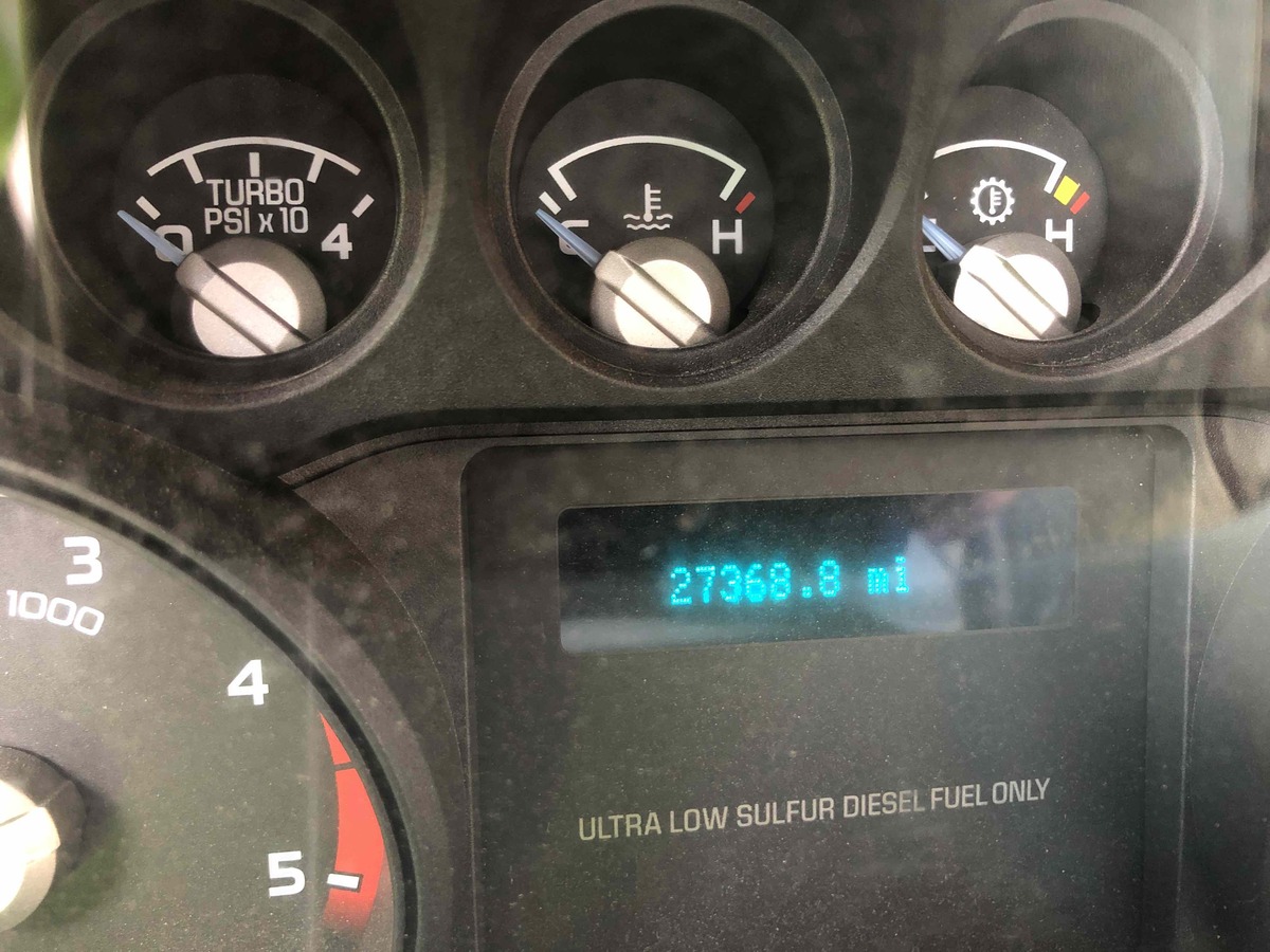 2016 Ford F550-5