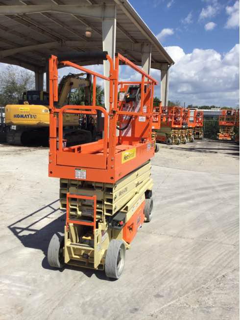2016 JLG 2632ES