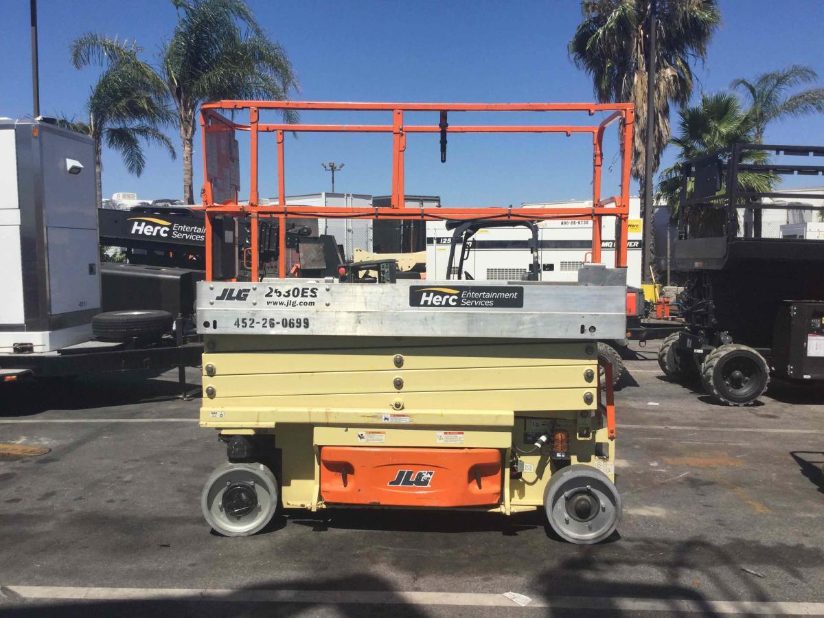 2012 JLG 2630ES Used Slab Scissor Lift in BURBANK, CA, ID217825