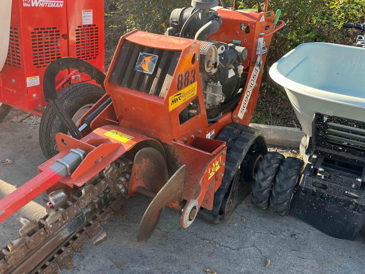 2017 Ditch Witch C24X