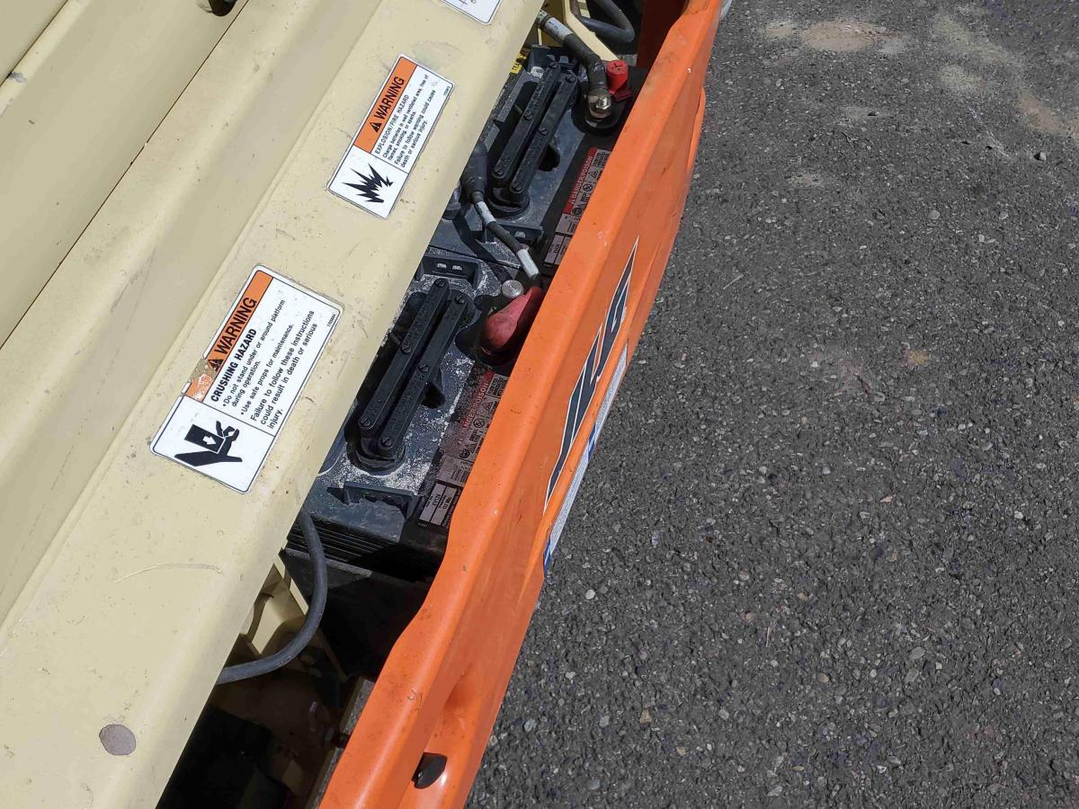 2017 JLG 2646ES-7