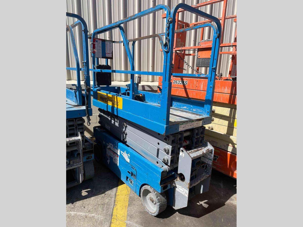 2018 Genie GS-1930