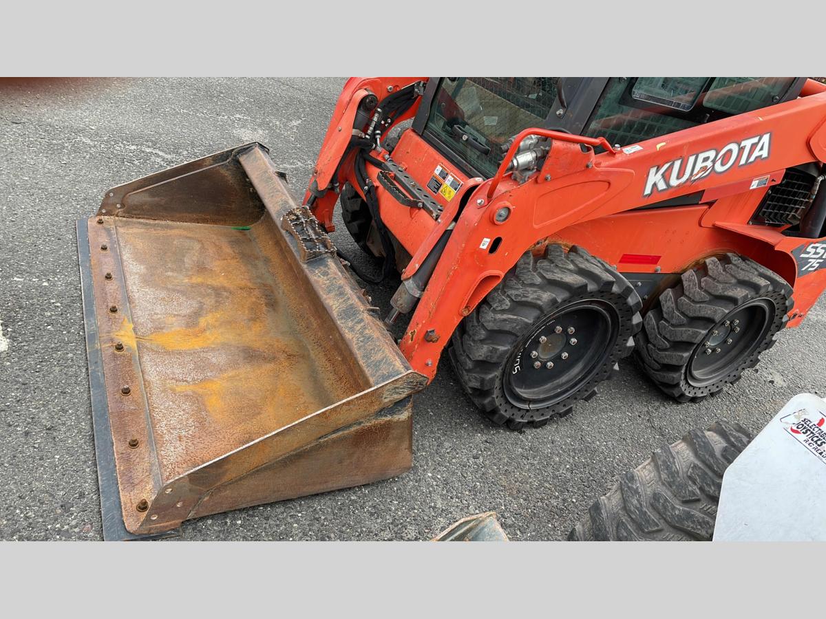 2016 Kubota SSV75