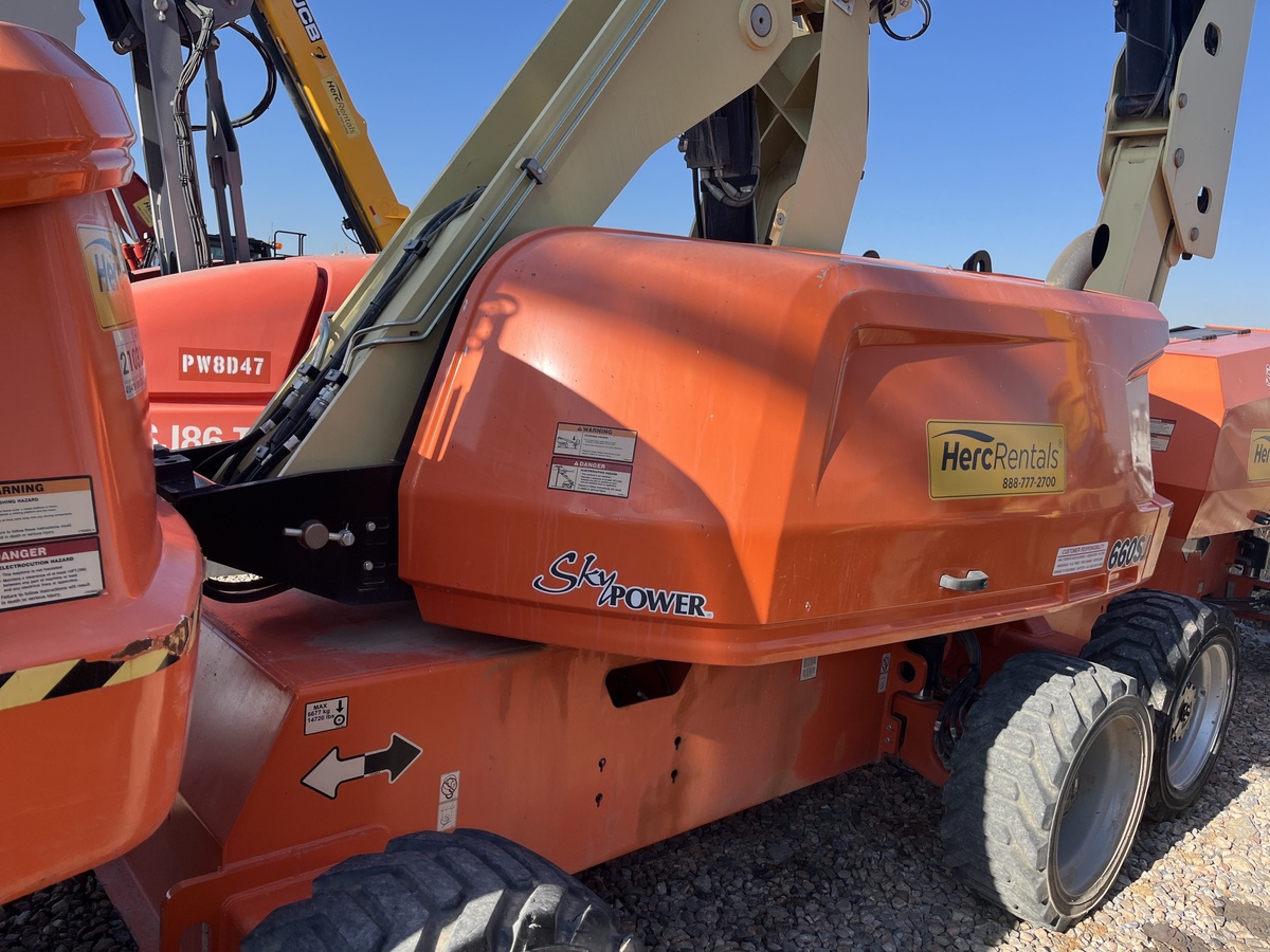 2018 JLG 660SJ-5