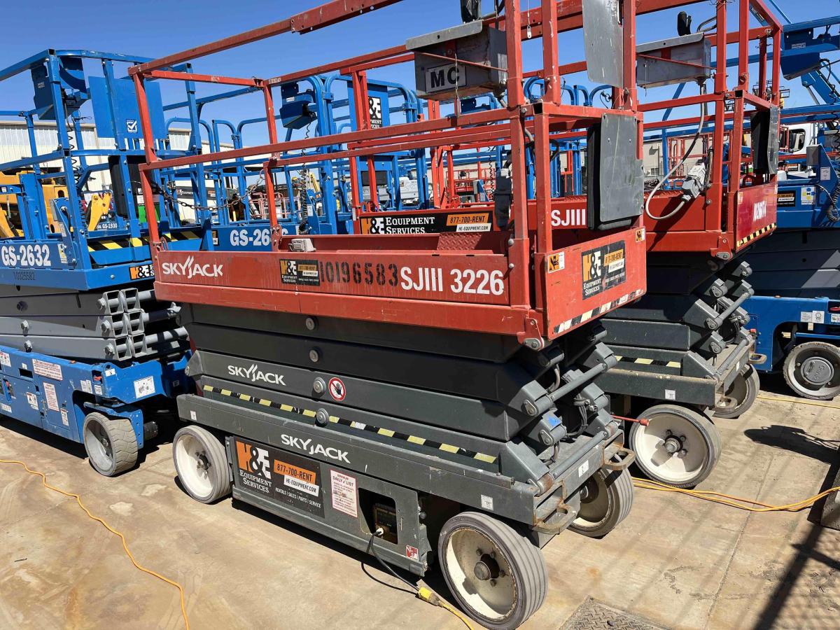 2016 Skyjack SJ3226