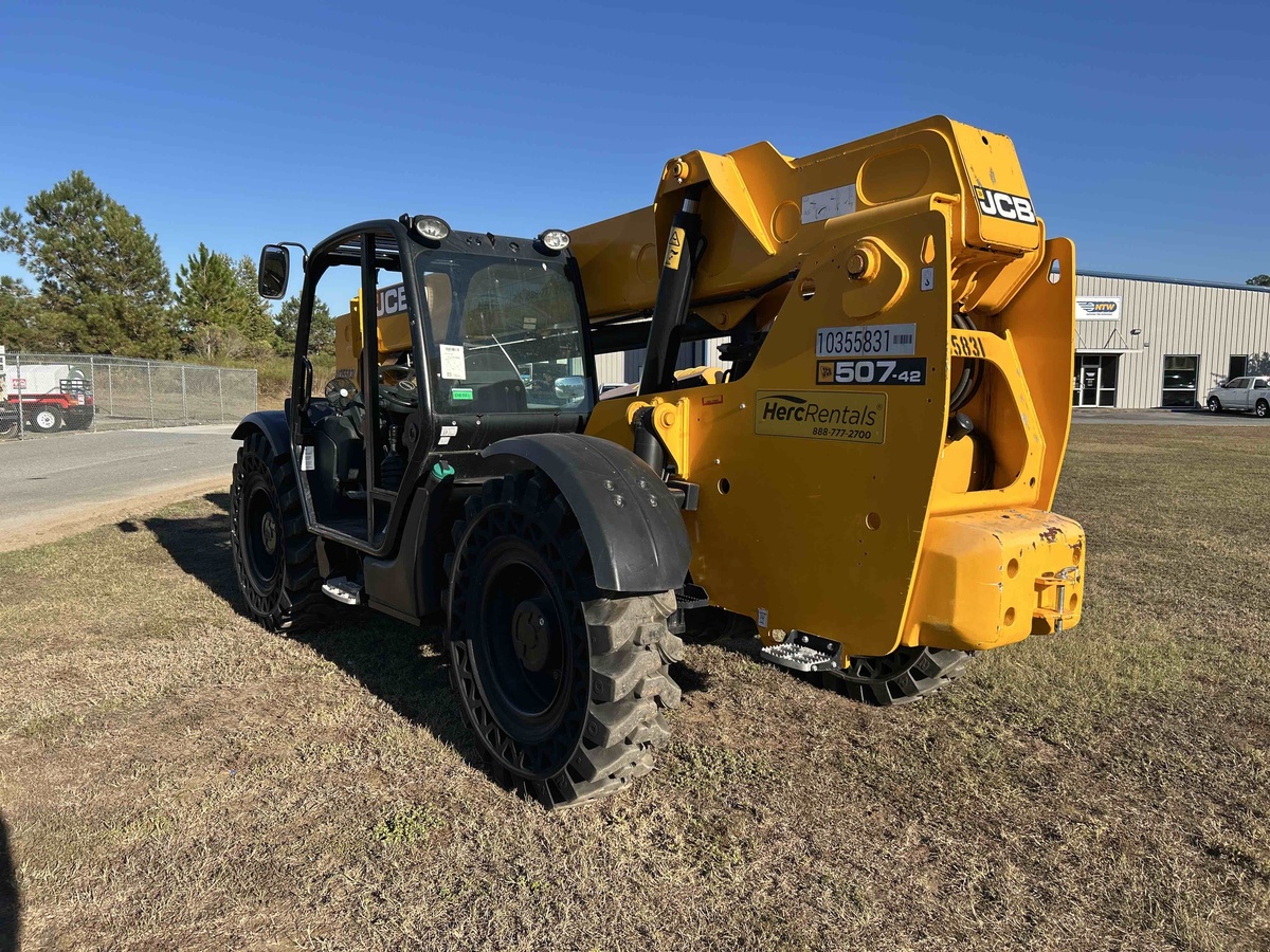 2022 JCB 507-42-3