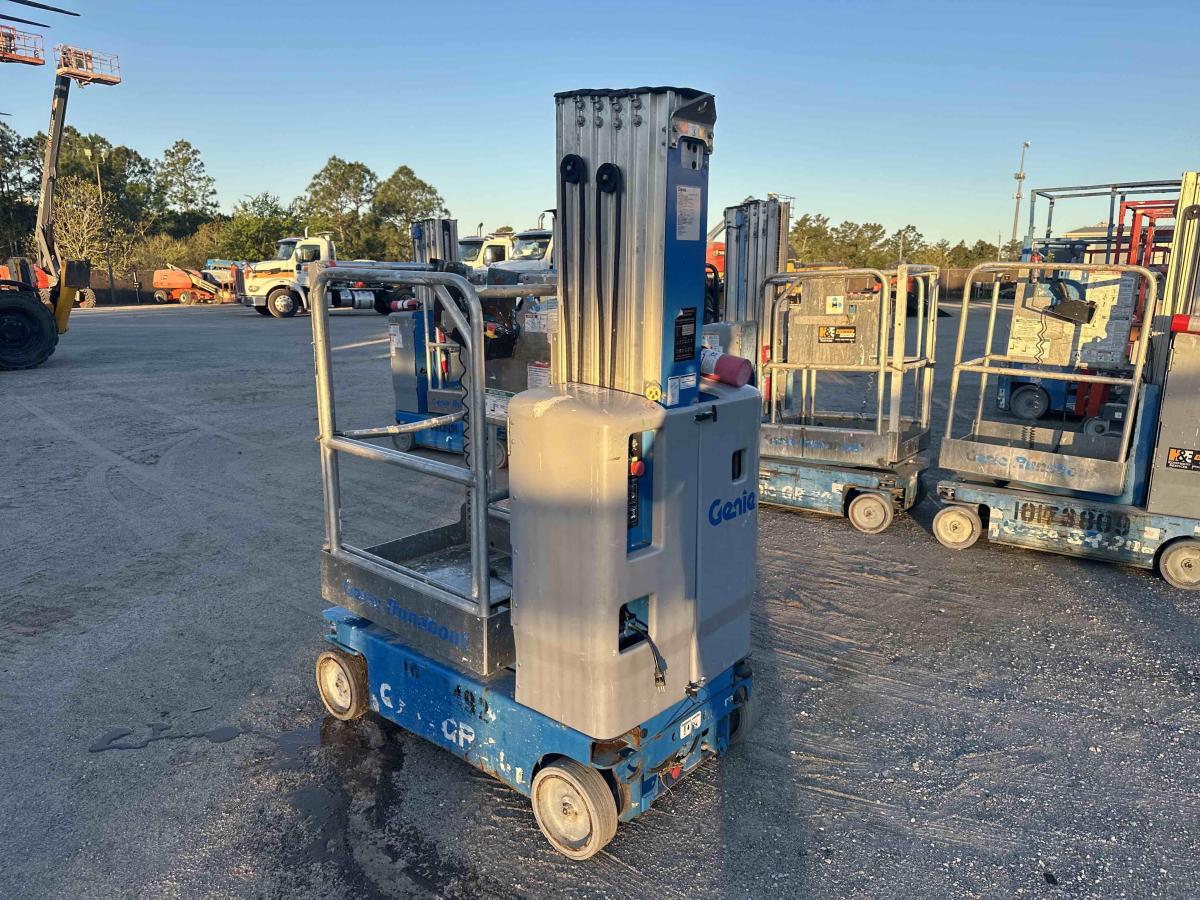 2017 Genie GR-20