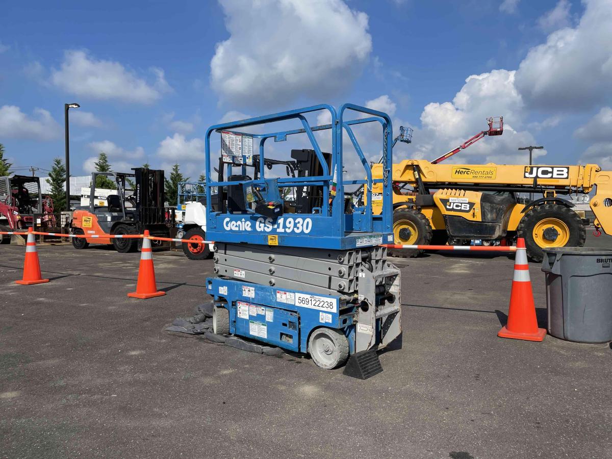 2018 Genie GS-1930-1