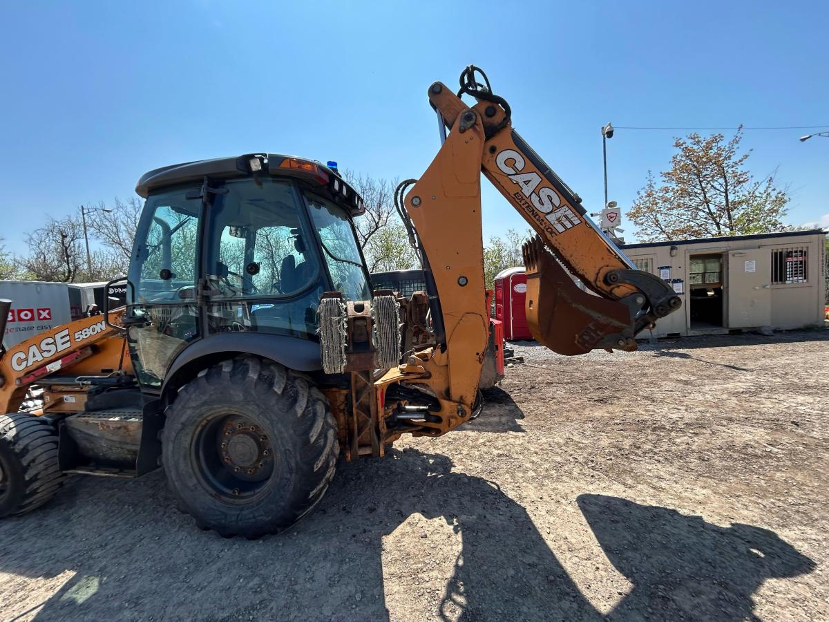 2018 Case 580N-3