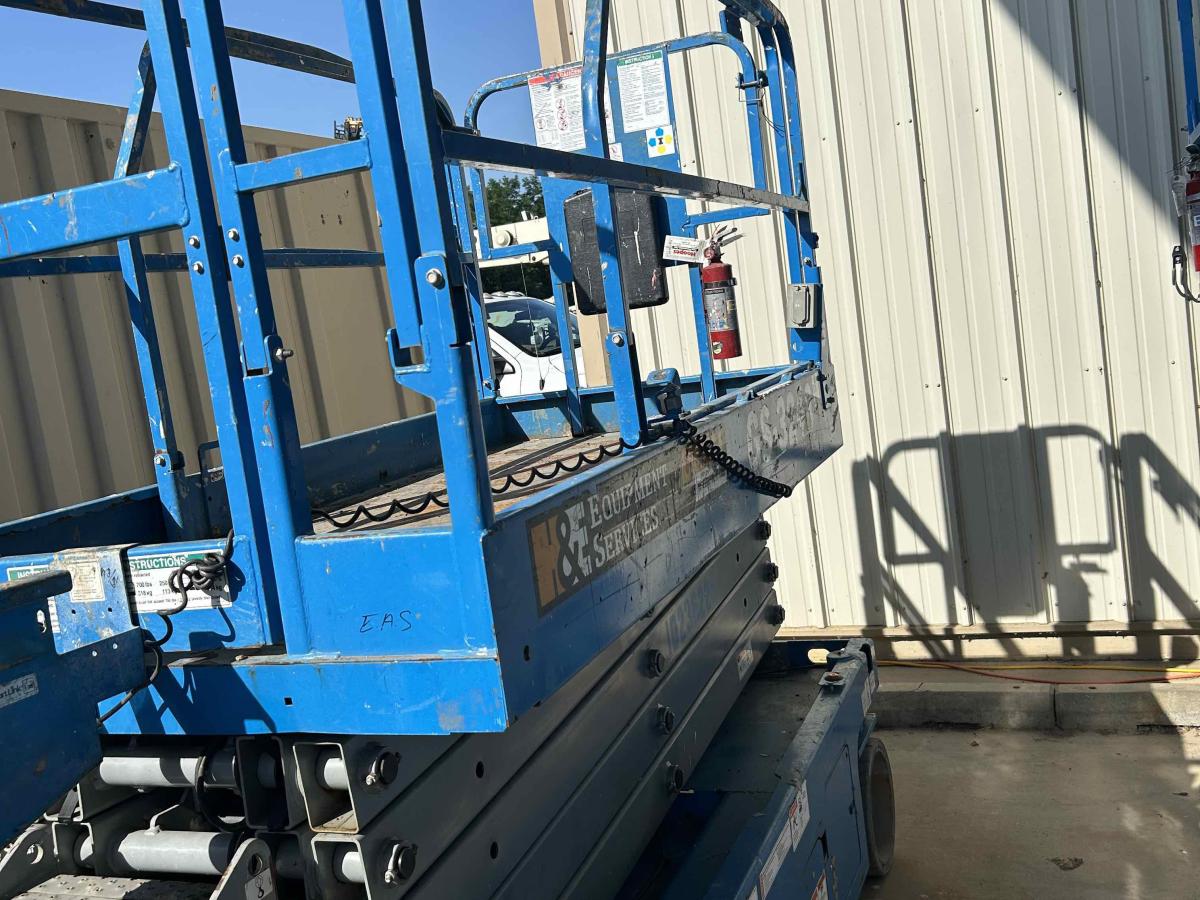 2018 Genie GS-3246-2
