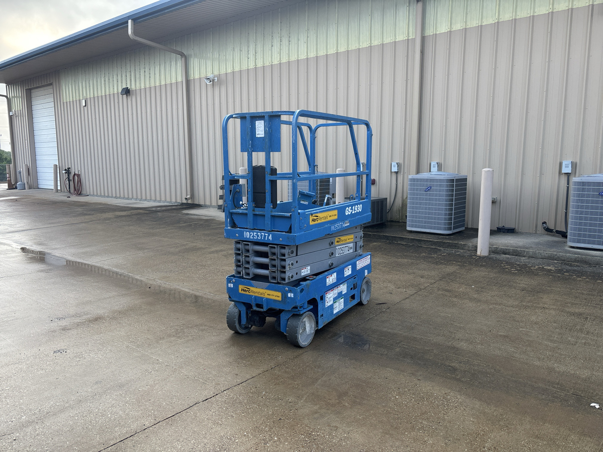 2018 Genie GS-1930-4