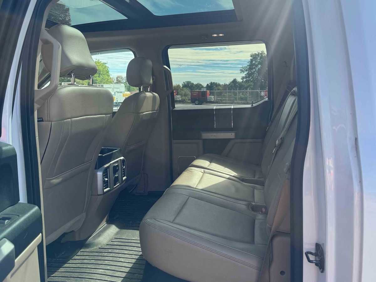 2015 Ford F150 Lariat-10