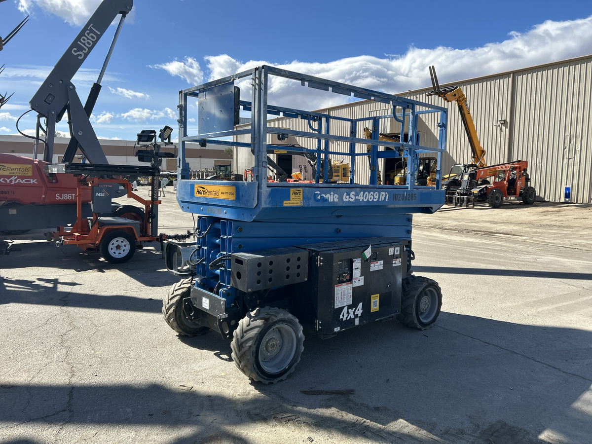 2016 Genie GS-4069 RT-3