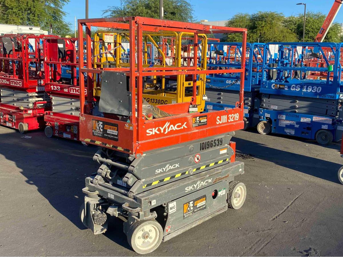 2016 Skyjack SJ3219