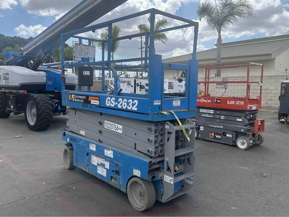 2017 Genie GS-2632