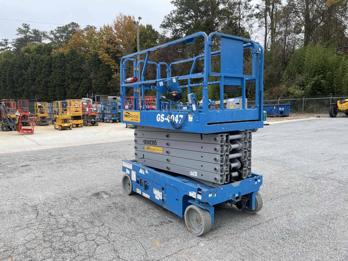 2018 Genie GS-4047-4