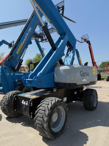 2017 Genie S-80X