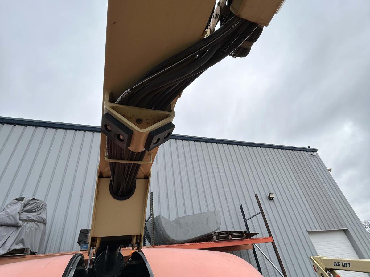 2014 JLG 460SJ