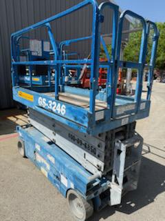 2016 Genie GS-3246