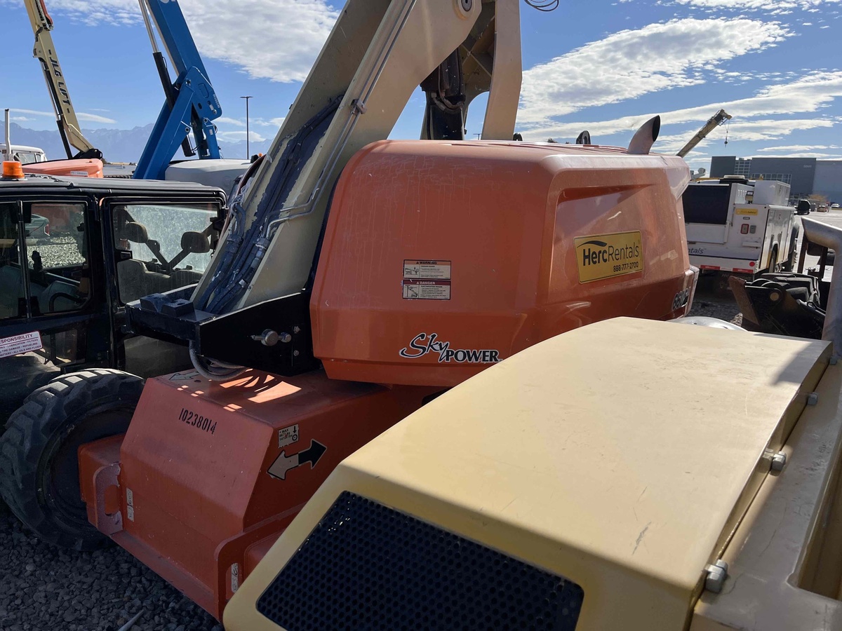 2018 JLG 660SJ-6